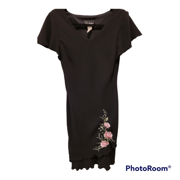 SL Fashions embroidered sheath - Picture 3 of 7